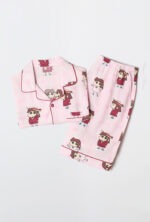 [Crayon Shin-chan] Shin-chan Sleeping Soundly in Short-Sleeve Pajamas (PINK) - Image 2
