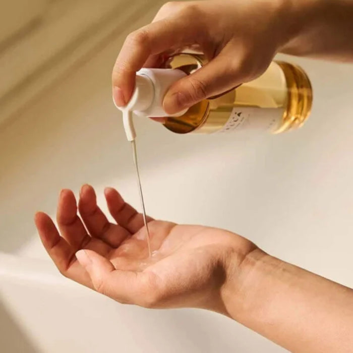 Madagascar Centella Light Cleansing Oil - Image 6